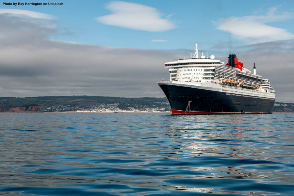 How Long is a Boat from Georgia to Ireland?